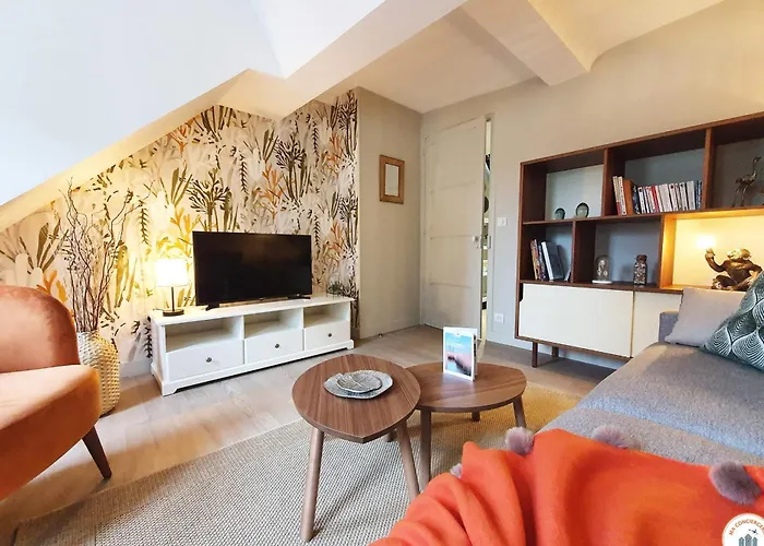 La Plume De Malherbe - Parking - Coup De Coeur